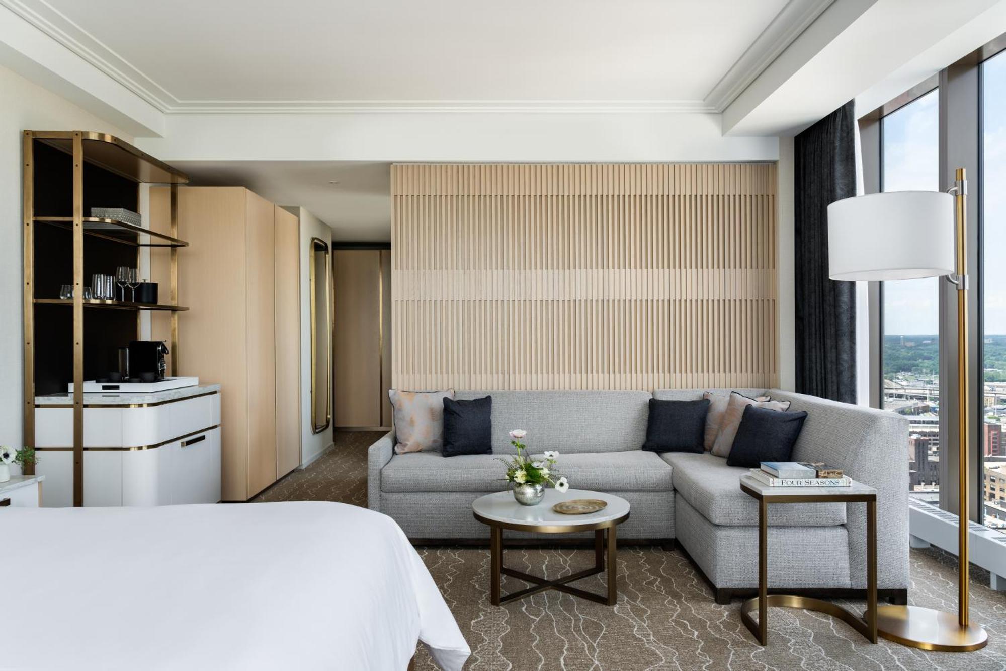 Four Seasons Hotel Minneapolis Exterior photo